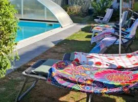 Next to Brussels, chambre d'hôte, piscine, jardin, patio,