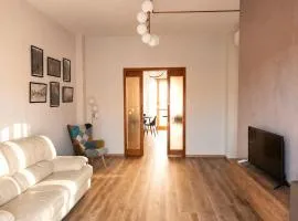 Casa Angelini, Spacious Apartment near the Center