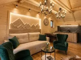 Chalet Montenegrina with jacuzzi
