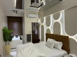 Premium Suites Zamzama