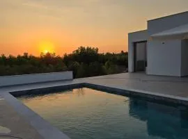 Elia Serenity House