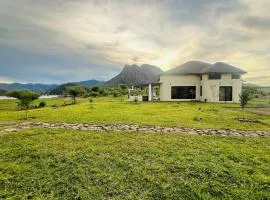 Odegaard Safari Lodge