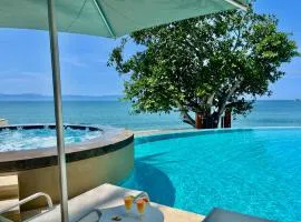 CONDO FRENTE AL MAR Hermoso con amenidades