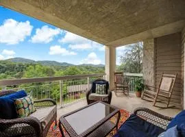 Ah-Mazing! Whispering Pines 532