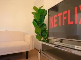 Lovely Home in Newcastle With Ultrafast Wi-Fi