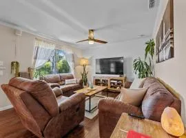 City of Trees House with Hot Tub & Game Room