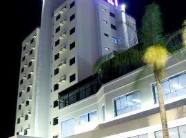 Antonio´s Palace Hotel, hotell i Piracicaba