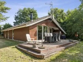Cozy Summer House Close To The Beach