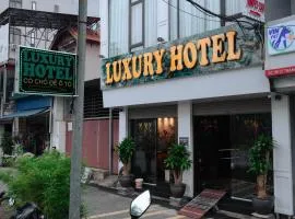 Luxury Hotel 3