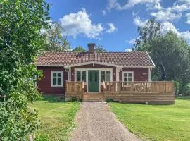2 Bedroom Lovely Home In Fagerhult