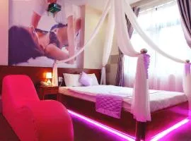 Đào Hoa Mộng Couple Hotel - Central & City View