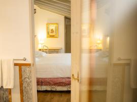 Las Casas de la Judería de Córdoba, hotel in Córdoba