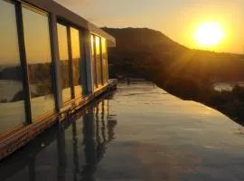 Cousins Suites