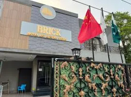 brick hotel & luxury suites