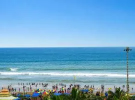 PURI HOTEL SEA VIEW SG - Near Light house - Swargadwar - Golden Beach & Shree Jagannath Temple -Room with Balcony - Lift- wifi - Resturent - - BEST FAMILY HOTEL IN PURI