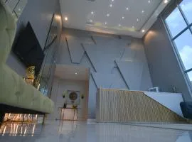 649 Suites