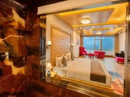 New Naina Rockland- Centrally Heated and Cooled rooms with Mountain & River View