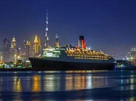 Queen Elizabeth 2 Hotel