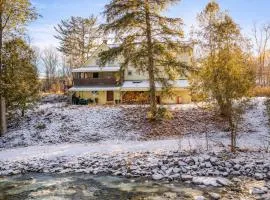 Connor Brook Farm - Riverfront Home with Hot Tub