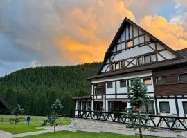 Chalet Alpina