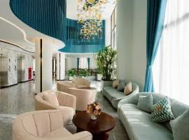 River Way Hotel Ha Long - 500m to Beach