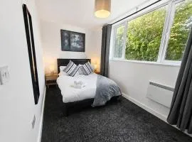 Modern Flat Near Stockport Centre