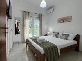 Ble Elia Moloyma Suite