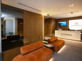 Charm Hotel, ξενοδοχείο σε Vlorë