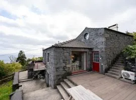 Liiiving in Azores - Foros Home