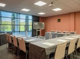 Mercure Aix-en-Provence La Duranne Gare TGV
