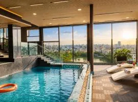 Splendid Secret Hotel
