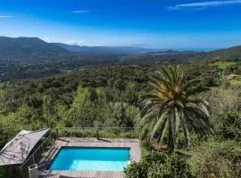Alta Vista , villa avec piscine privée et vue exceptionnelle près d'Ajaccio