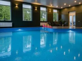 Lapsiņmuiža Pool House - Pool, Sauna & Hot-tub included