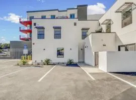 Vista 2-Bedroom Apartment - Free Wifi - Near Beach