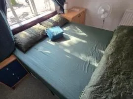 King size room near town