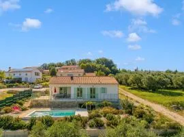 Villa Olivia Pool & Sauna near Portorož