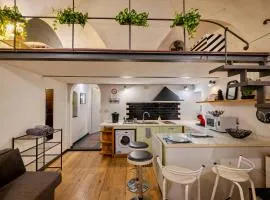 STUDIO LOFT in the CENTER SANREMO FOR 3 PEOPLE