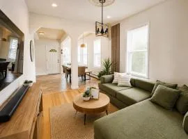 Spacious 3BR Near Boston Free Parking