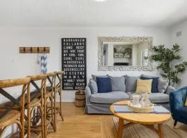 Beautiful 2 Bed Apt Walk 5mins Beach 3mins Village
