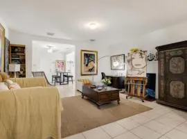 Artful 4BR Family Retreat