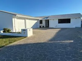 Ocean Breeze Accommodation