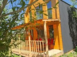 Usonbak Yurt Camp & Barnhouse