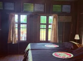 Ayothaya Riverside House