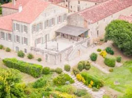 CHÂTEAU de CAMPANES