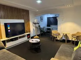 Cozy 1 Bedroom short let, GRA