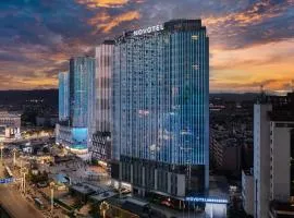 Novotel Living Yunnan Dianchi Times