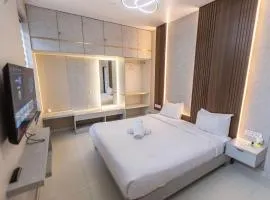Royal Suites mm abode