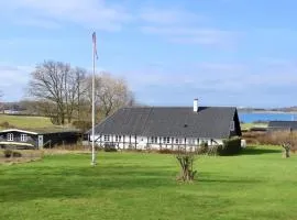 Holiday Home Ilkka - 220m from the sea by Interhome