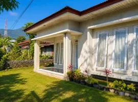 Casa Fraditya Homestay