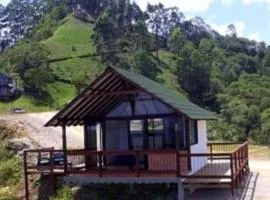 Cabaña entre nubes